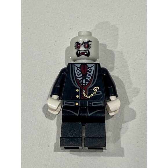 Lego Monster Fighters Lord Vampyre Glow-in-the-Dark Minifigure - Picture 1 of 3